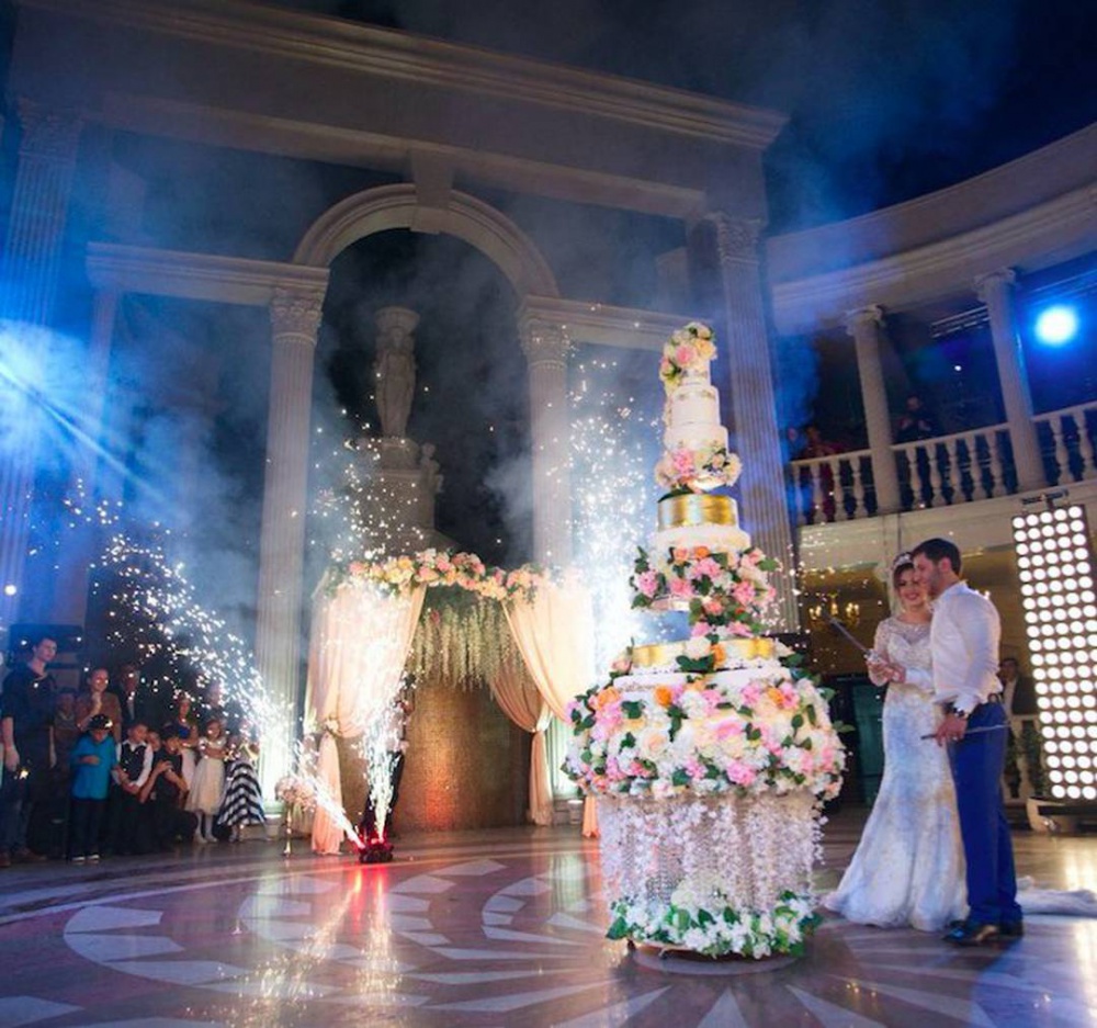 Свадьба на летней террасе Villa ArtE